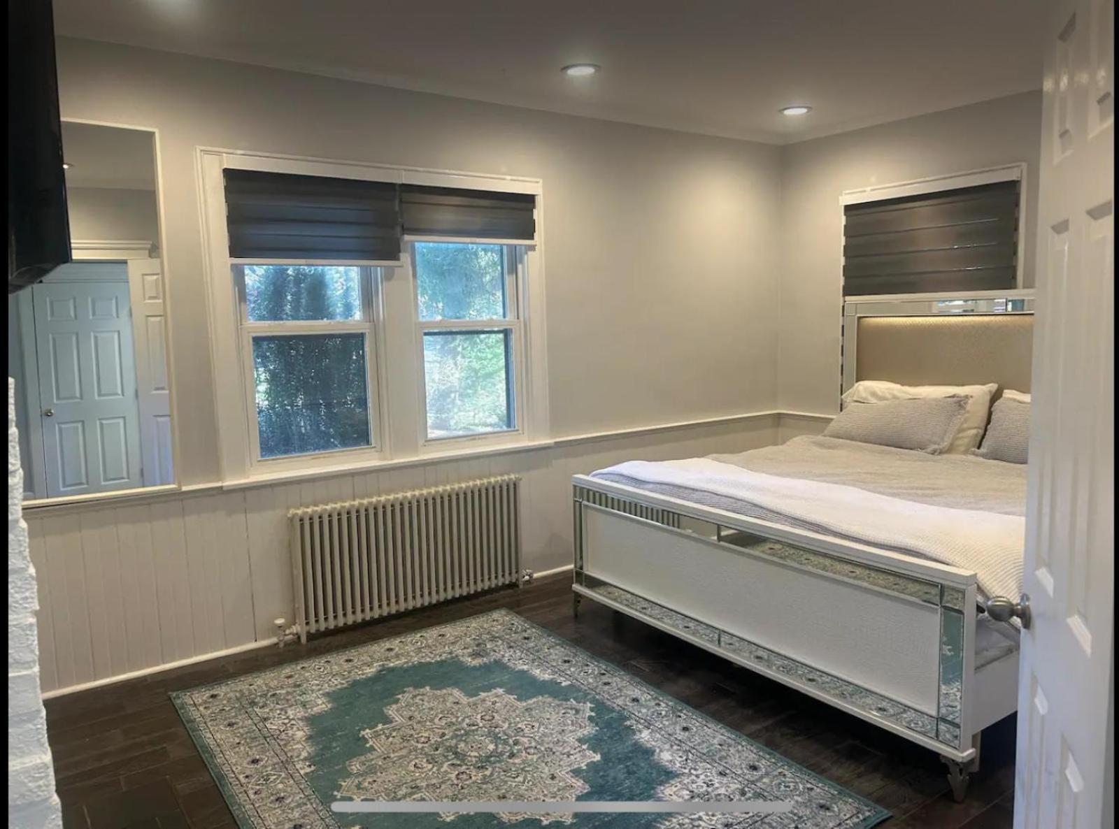 Private Suite In Huntington Station 外观 照片