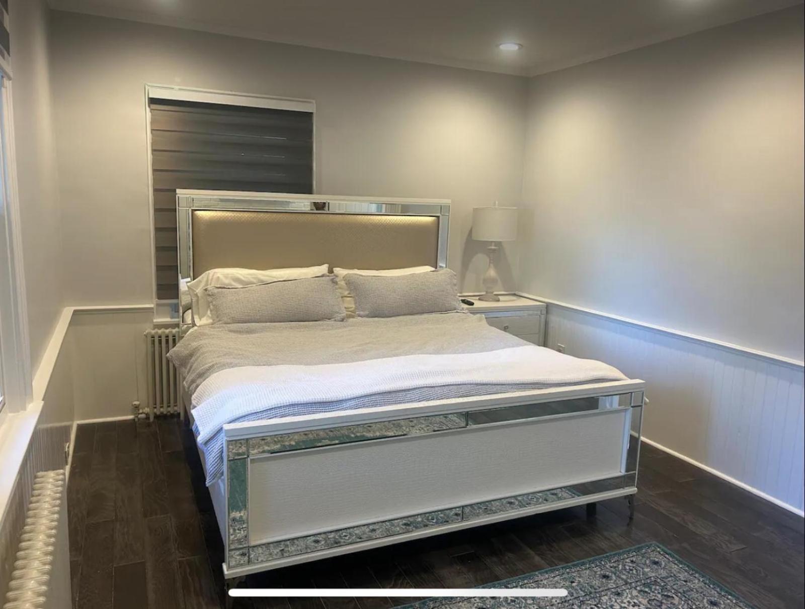 Private Suite In Huntington Station 外观 照片